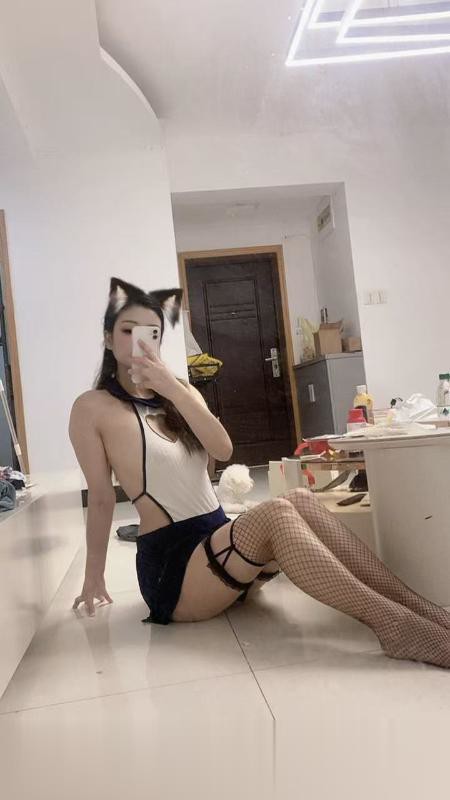 杭州美腰翘臀御姐熟女