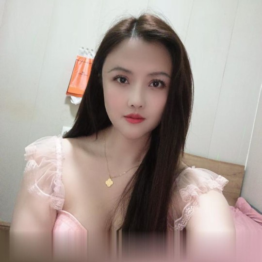 广东-深圳西乡品茶美乳李一桐