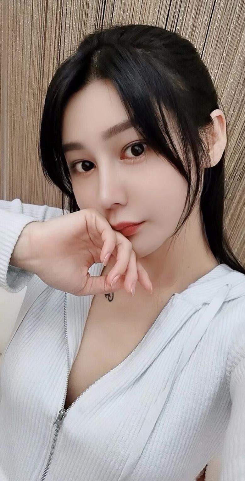 【广州天河】小身材火辣萍果,小清纯颜值可人