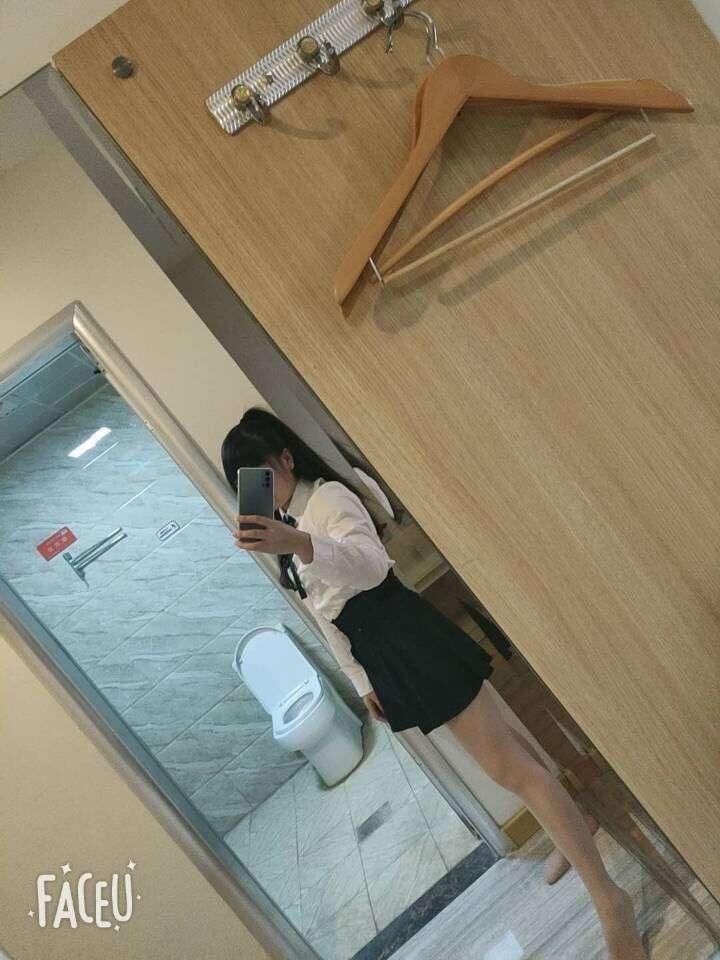 大胸妹子,胸大年轻活好