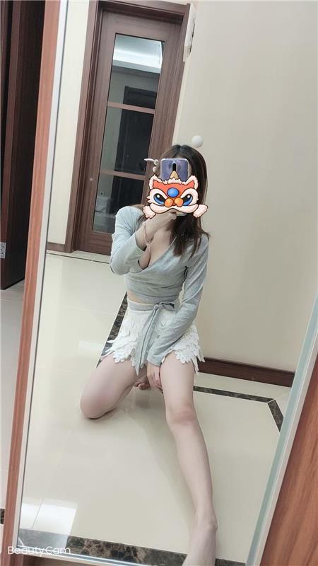小巧玲珑型,肤白活好,长相过关