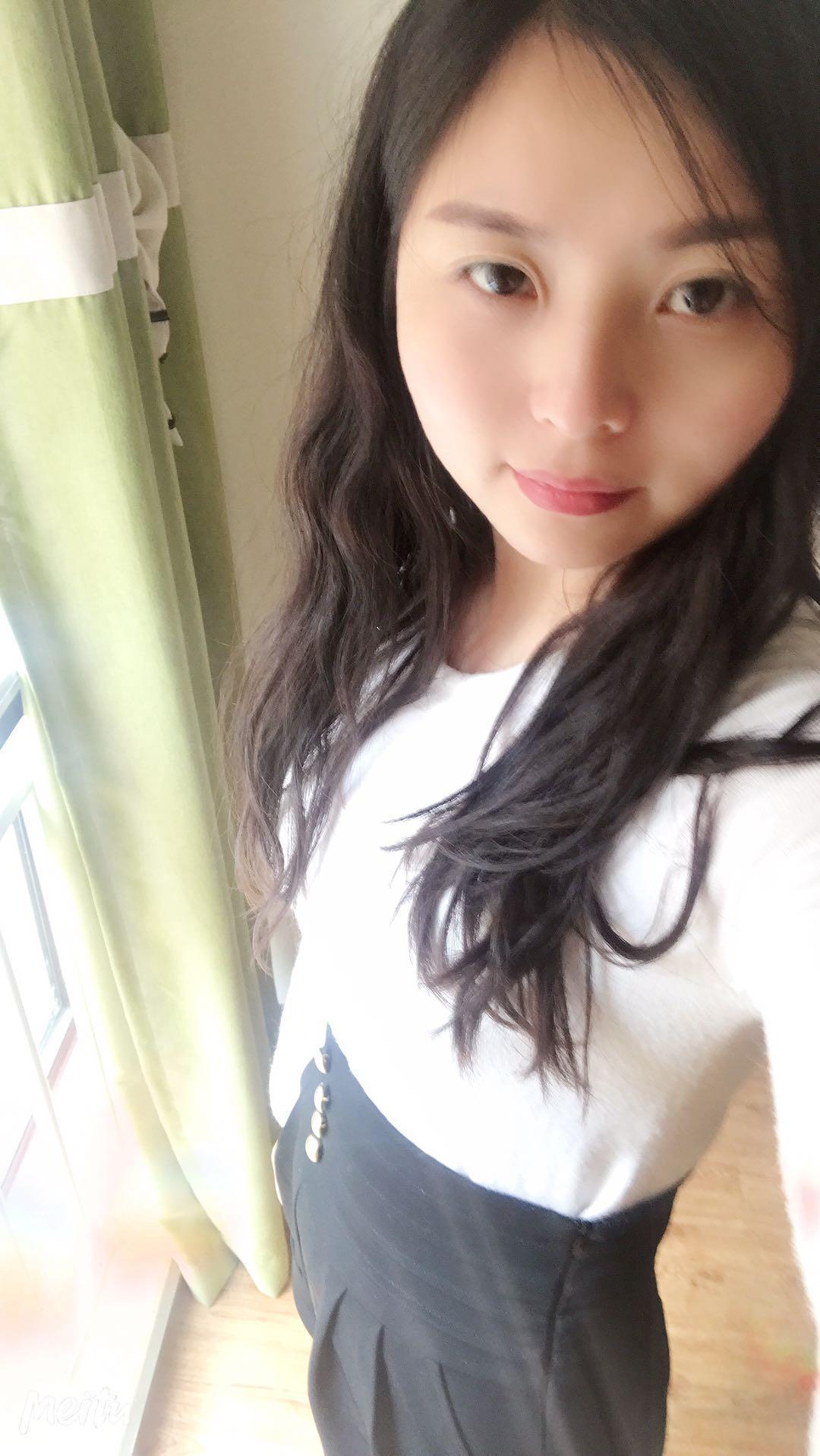 成都天府三街,性格开朗的妹子,性价比还行