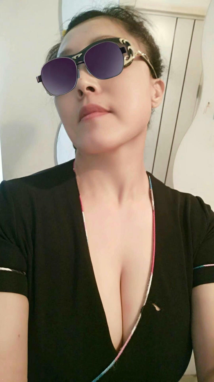 徐汇 还是喜欢玩性价比高的丰乳肥臀的熟女,泻火专业