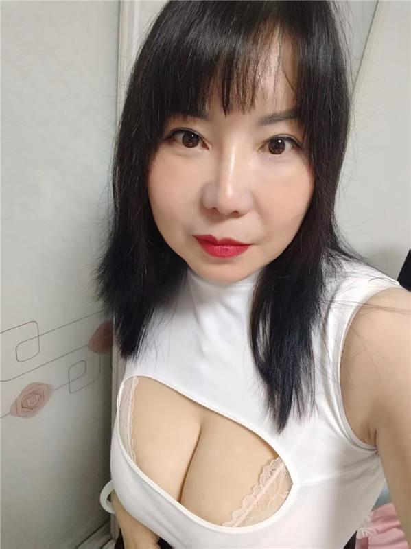 无锡新吴区D胸熟女