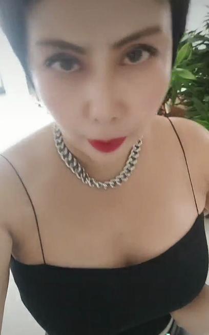 泻火好去处,胸大肤白口活好
