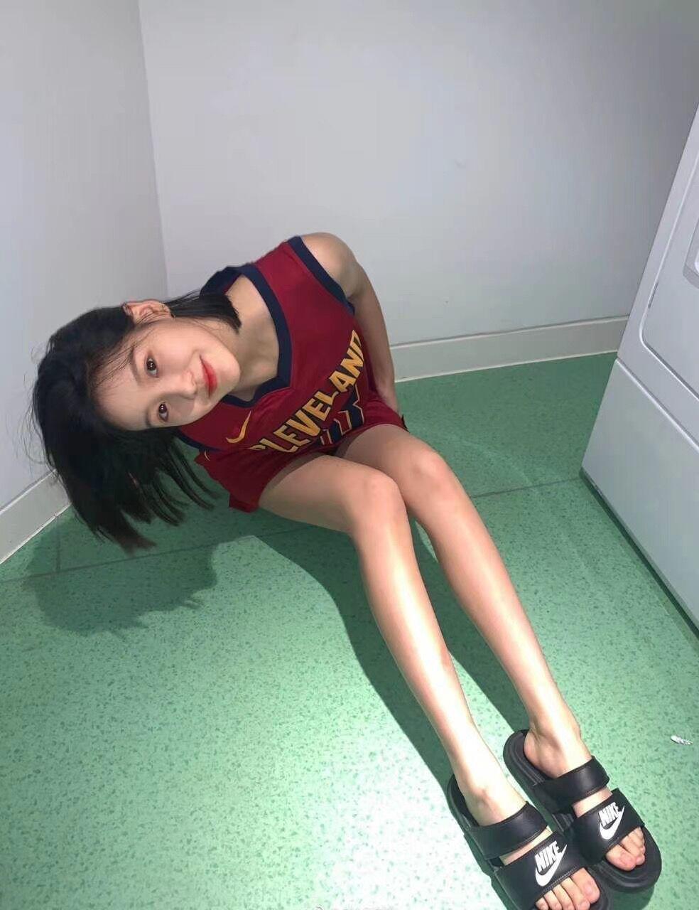 南昌01年小妹妹,连续加钟,不错哦