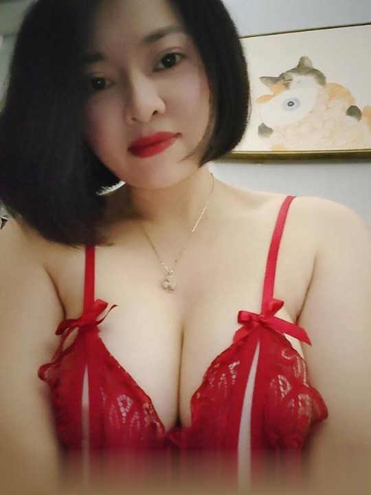 杭州身材丰满骚少妇