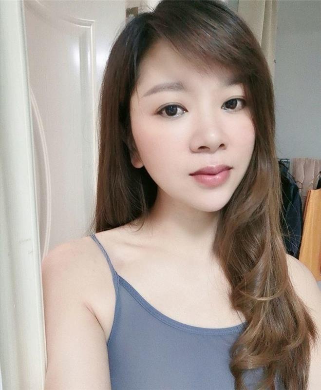 洪山广场 服务型性感少妇,人找的不错,服务也很有耐心