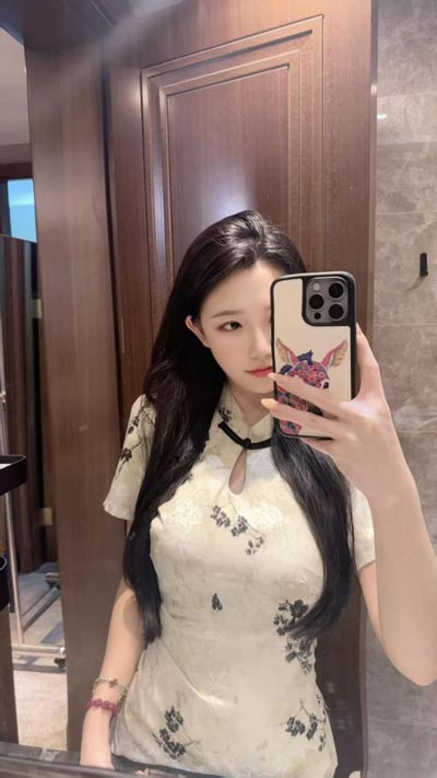 石家庄小姐姐身材超顶,胸挺肤白,甜美撩人