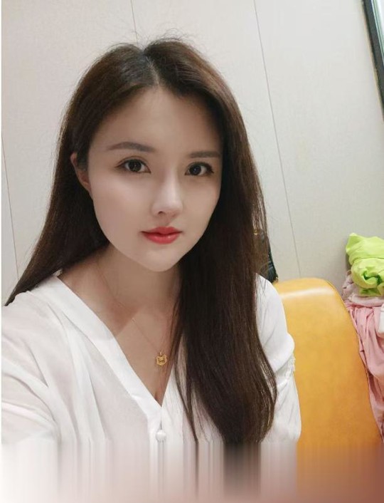 广东-深圳西乡品茶美乳李一桐