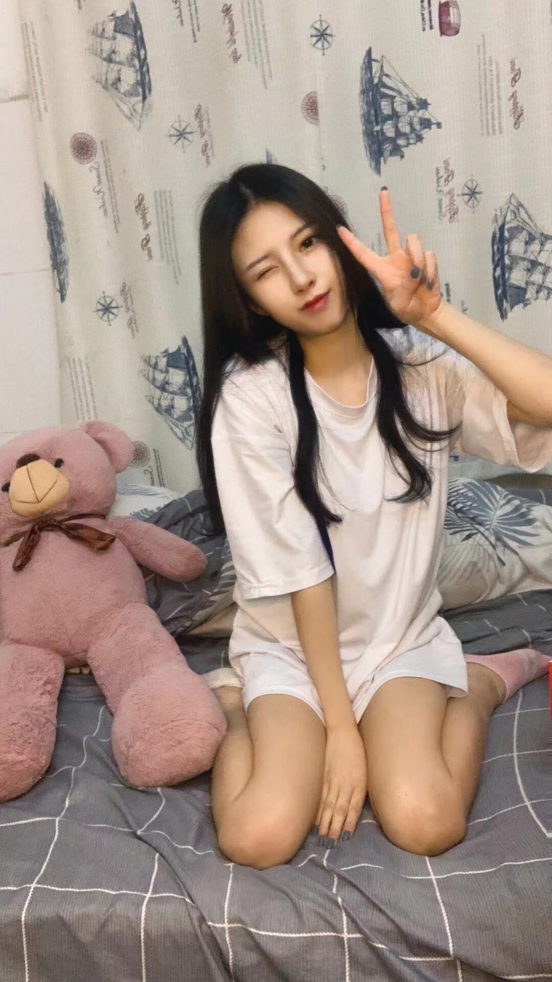 验证刚下水的兼职南方妹子,服务控,颜值佳,可以DL