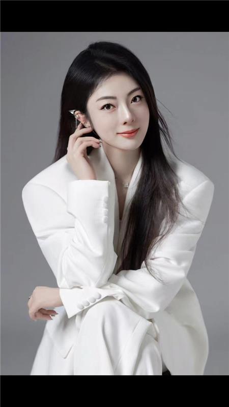 服务型美女,有气质