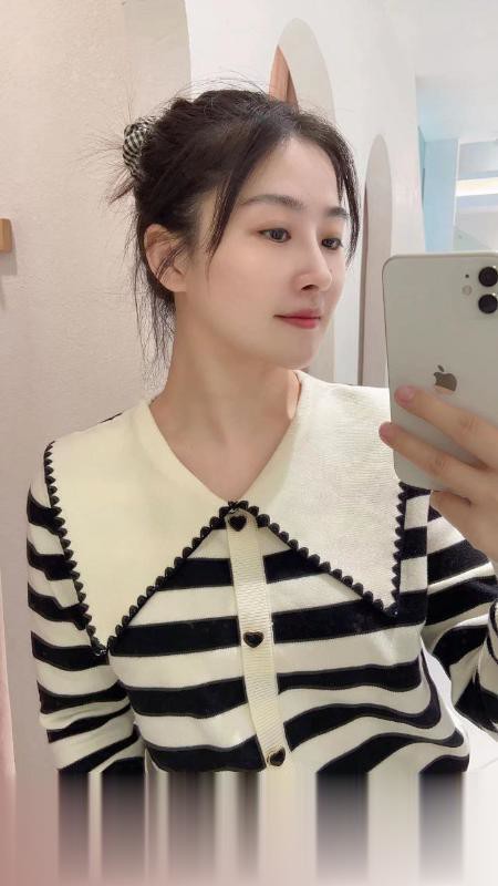 上海闵行清纯黑长直小妹