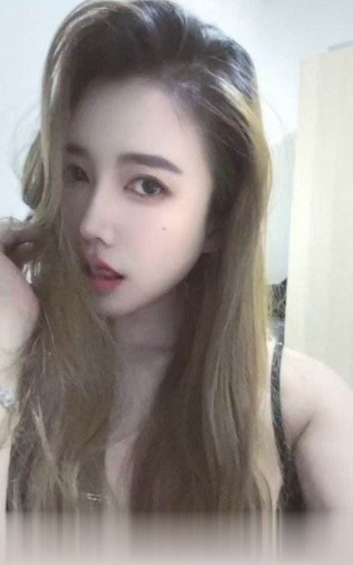 拱北大长腿猫小柒