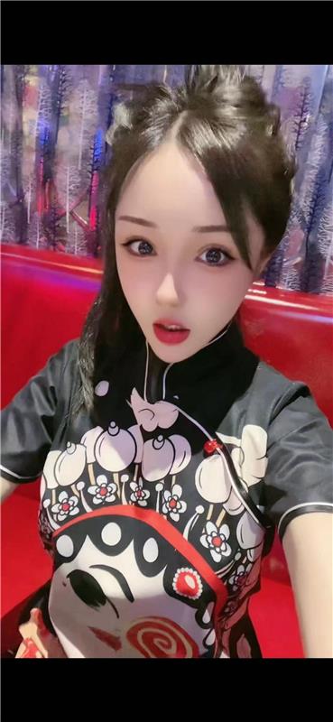 杭州火车东站少女萝莉彤彤