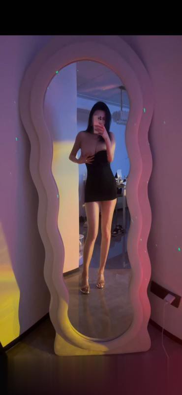 杭州上城温妮漫游 制服