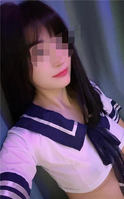 云南-昆明官渡身材不错妹子