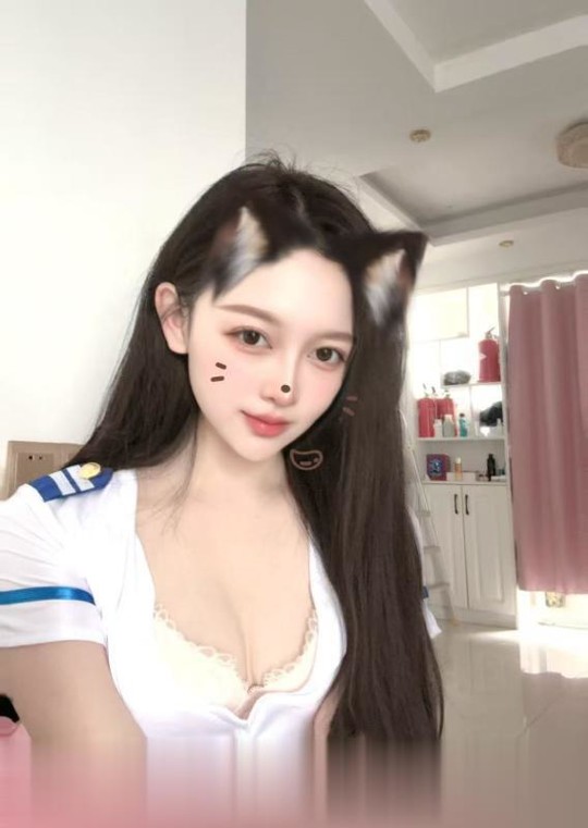 苏州虎丘小不点.水嫩嫩小姑娘,小巧玲珑