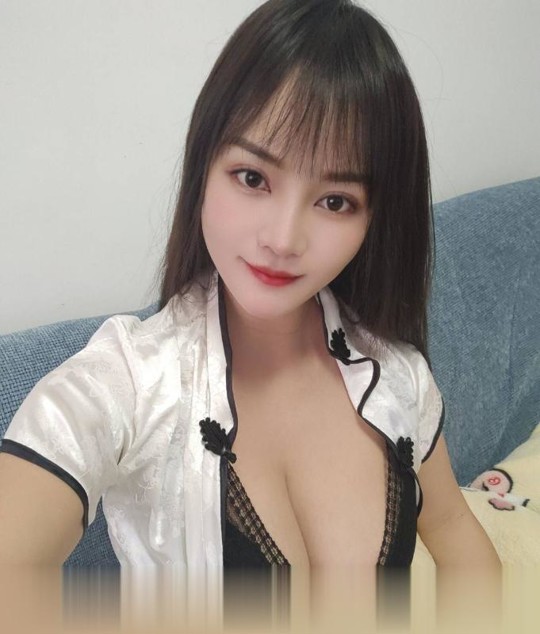 四川-成都武侯服务系大胸骚妇
