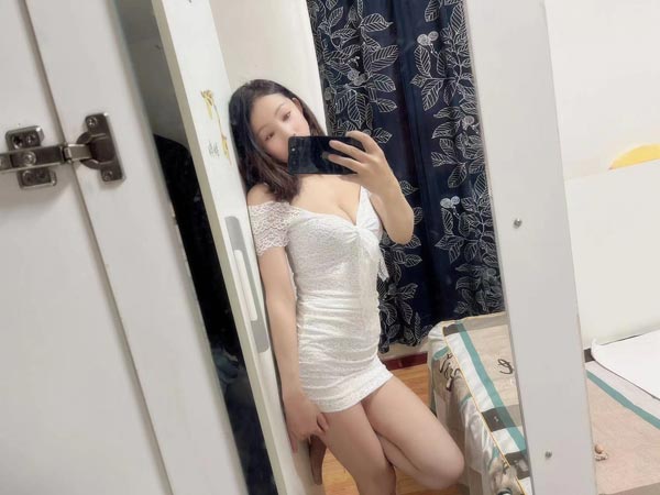 北京角门西地铁附近,南方妹子极致中小口活服务