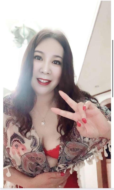 胸围38D的老少妇,经典莞式