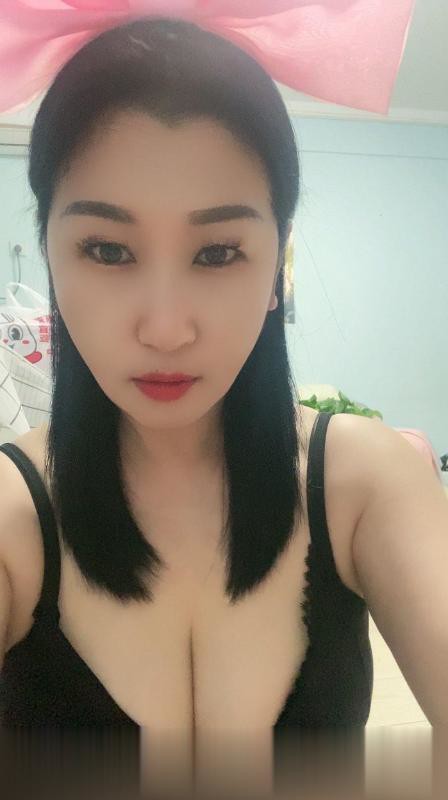 沈阳包夜大胸轻熟女