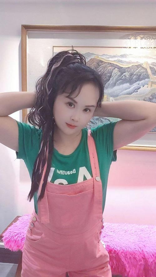 南关附近性价比超高妹子,颜值在线
