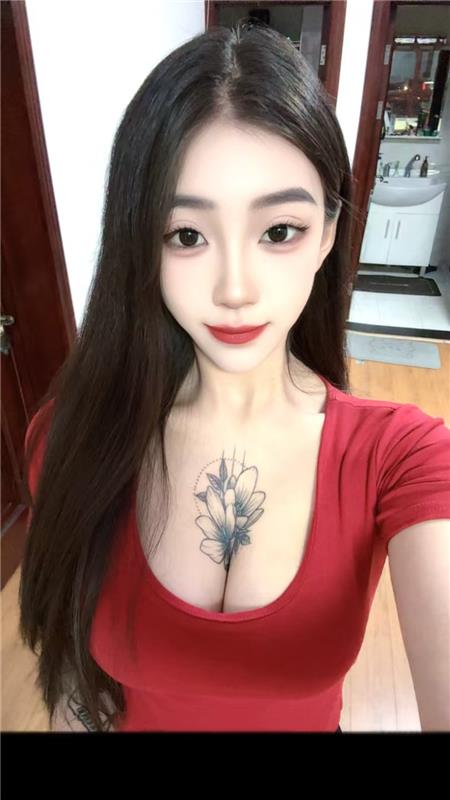 天津-南开分享一个模特身材的年轻妹子，巨骚